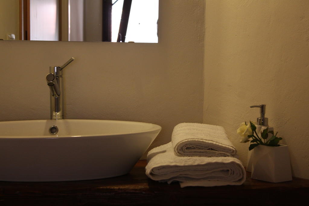 Il Lupo Rosso Bed & Breakfast Santu Lussurgiu Room photo