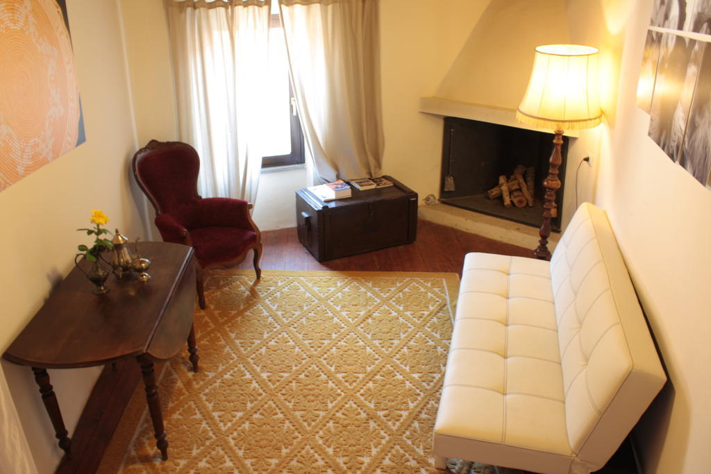 Il Lupo Rosso Bed & Breakfast Santu Lussurgiu Room photo