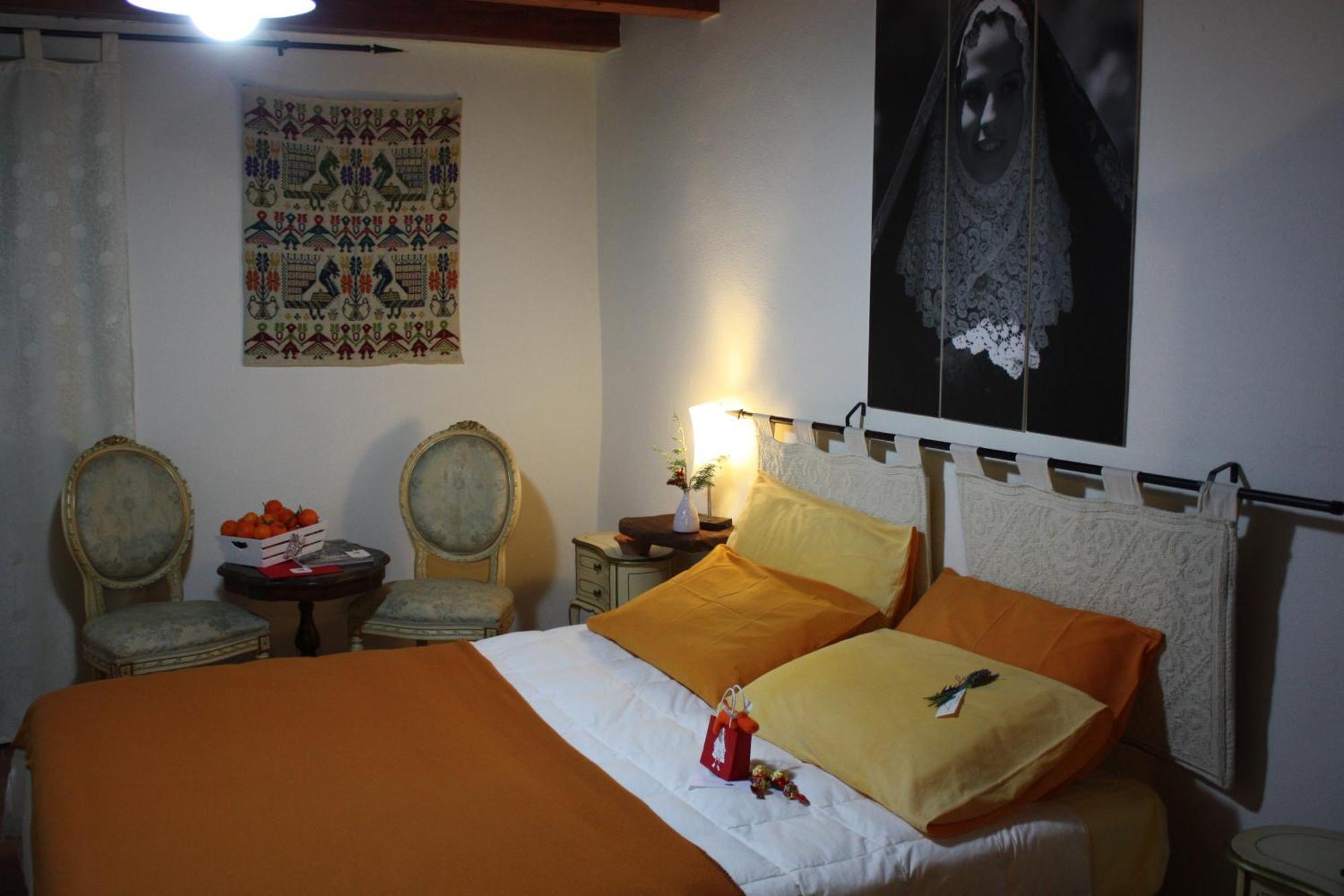 Il Lupo Rosso Bed & Breakfast Santu Lussurgiu Exterior photo